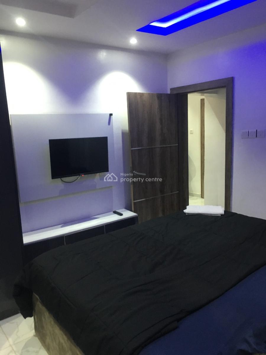 Fully Furnished 2bedrooms Flat with Snooker, Off Ebute Ibeshe Road, Ebute, Ikorodu, Lagos, Flat / Apartment Short Let