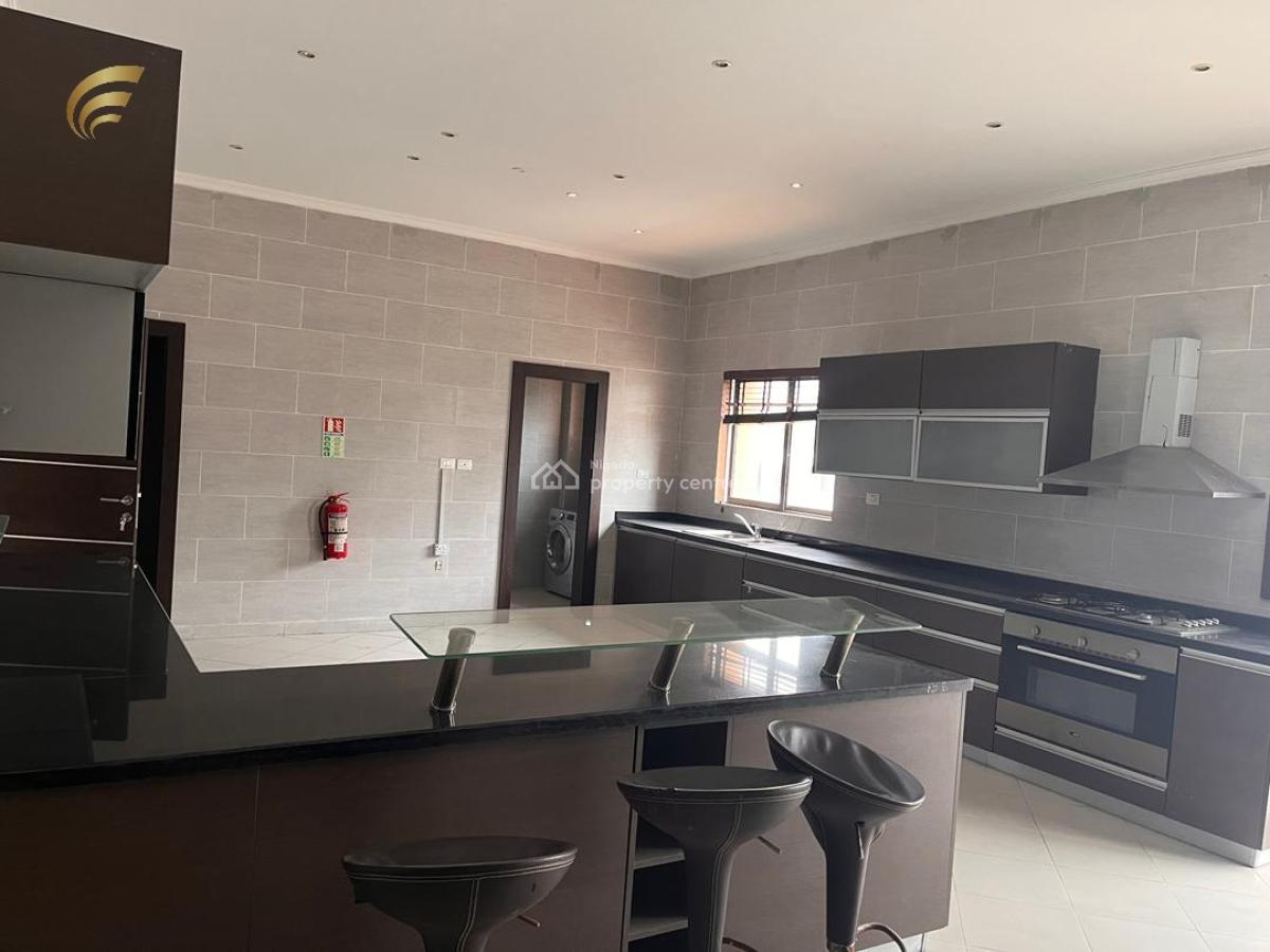 24-unit Block of Flats, Off Ligali Ayorinde, Victoria Island (vi), Lagos, Hotel / Guest House for Rent