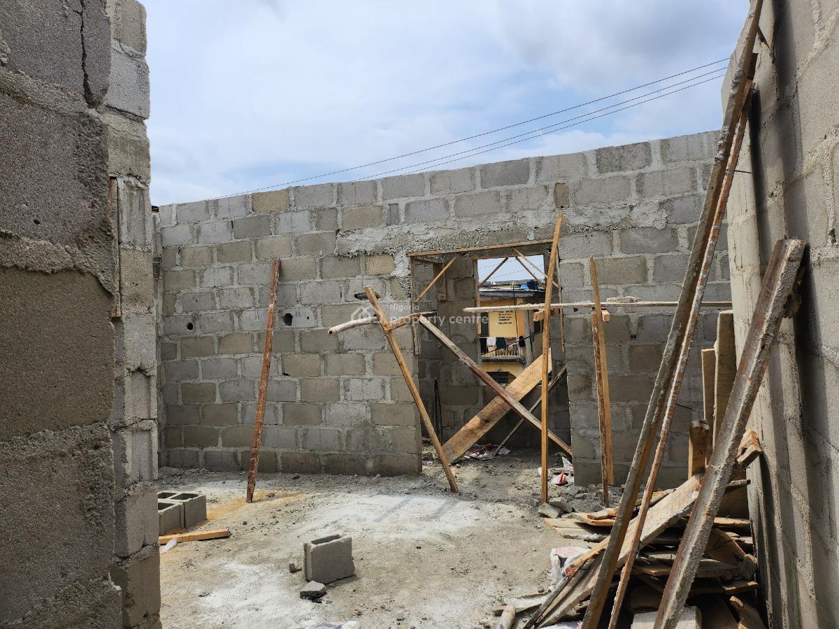 Studio Apartment 21 Years Lease Ownership, Anuoluwapo Street, Akoka Lagos, Akoka, Yaba, Lagos, Self Contain (single Rooms) for Sale