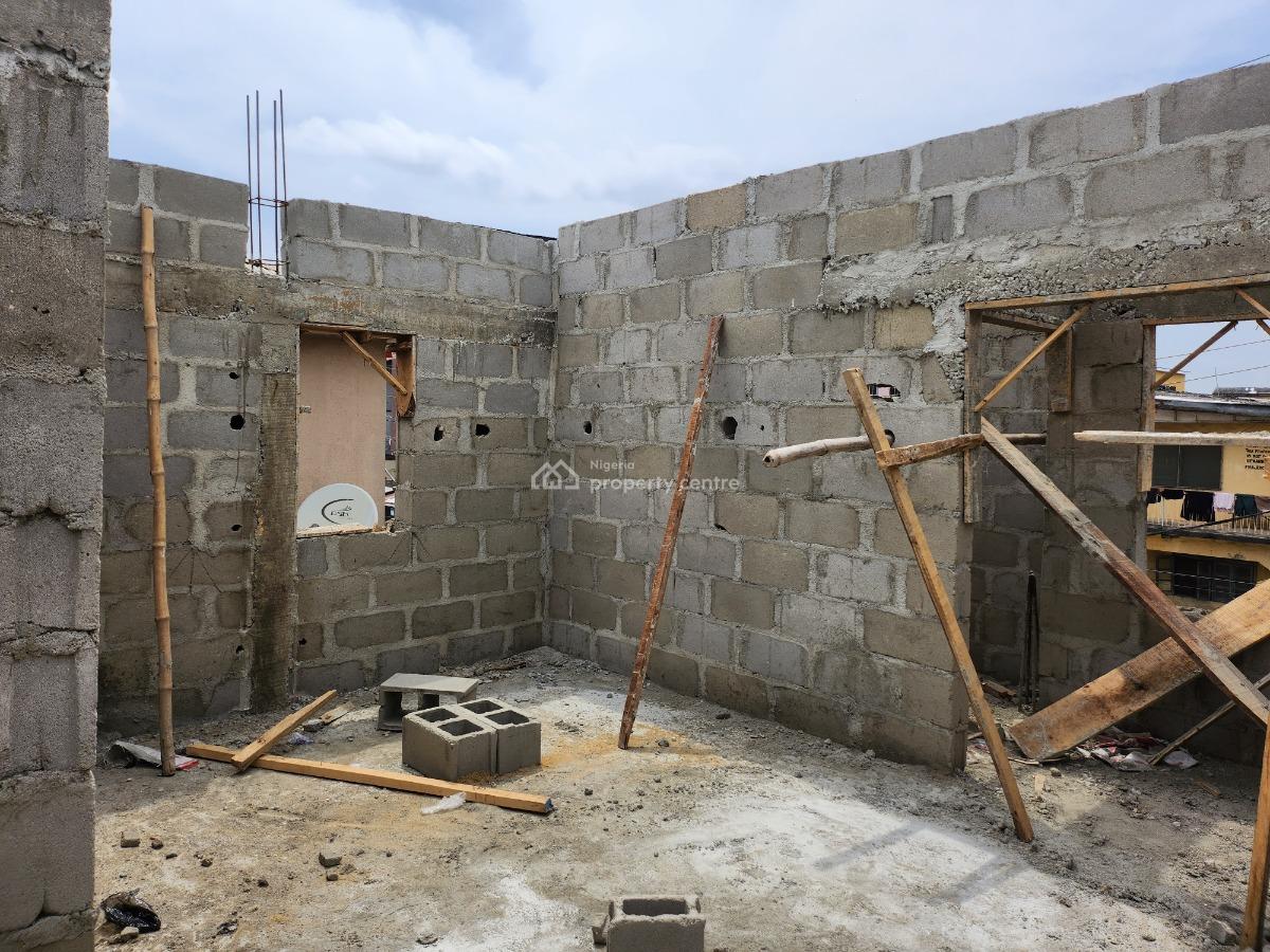 Studio Apartment 21 Years Lease Ownership, Anuoluwapo Street, Akoka Lagos, Akoka, Yaba, Lagos, Self Contain (single Rooms) for Sale