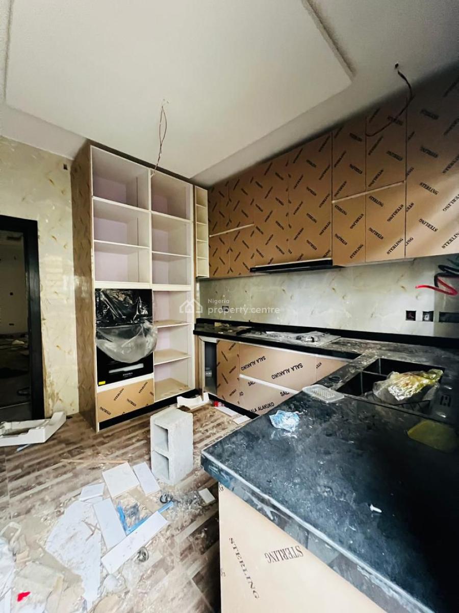 Exquisitely 4 Bedroom Semi Detached Duplex, Gra Phase 1, Magodo, Lagos, Semi-detached Duplex for Sale