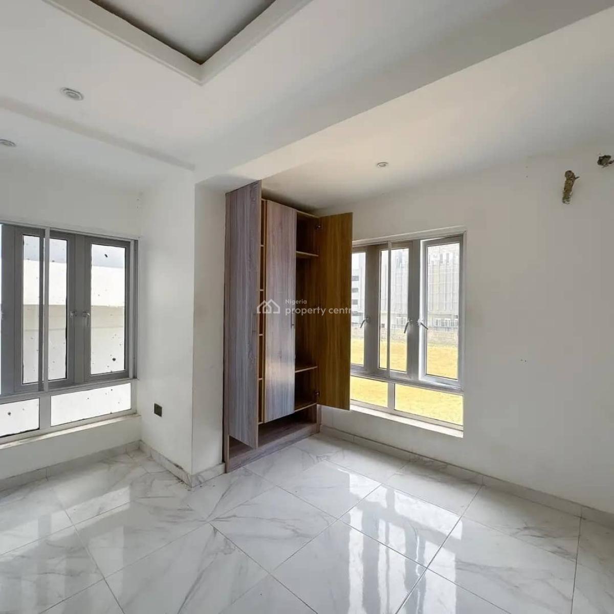 Exquisite 3 Bedroom Apartment, Off Freedom Way, Lekki Phase 1, Lekki, Lagos, Flat / Apartment for Rent
