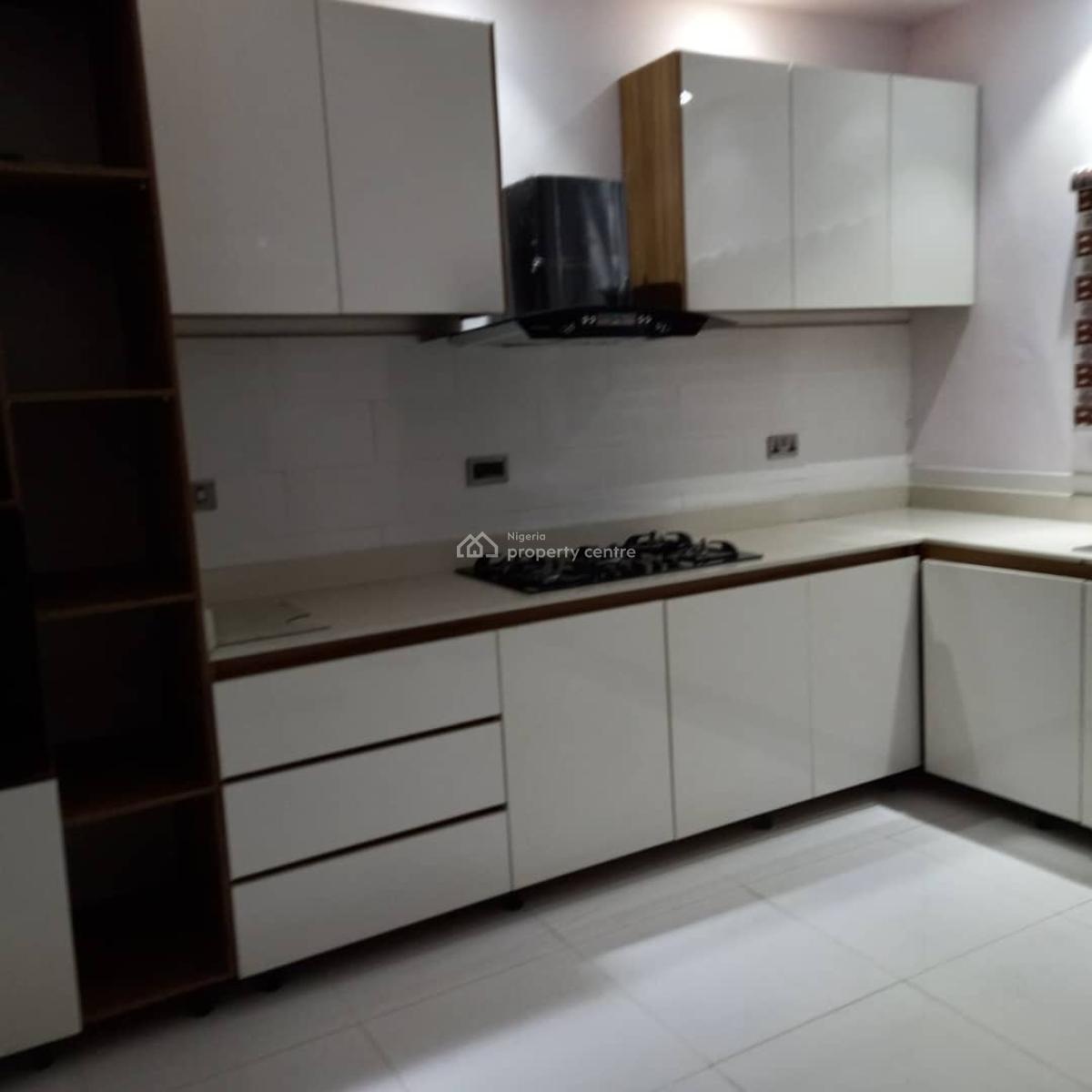a Furnished 3 Bedroom Flat with a Bq in Lekki Phase 1., The Heart of Lekki Phase 1., Lekki Phase 1, Lekki, Lagos, Flat / Apartment for Rent
