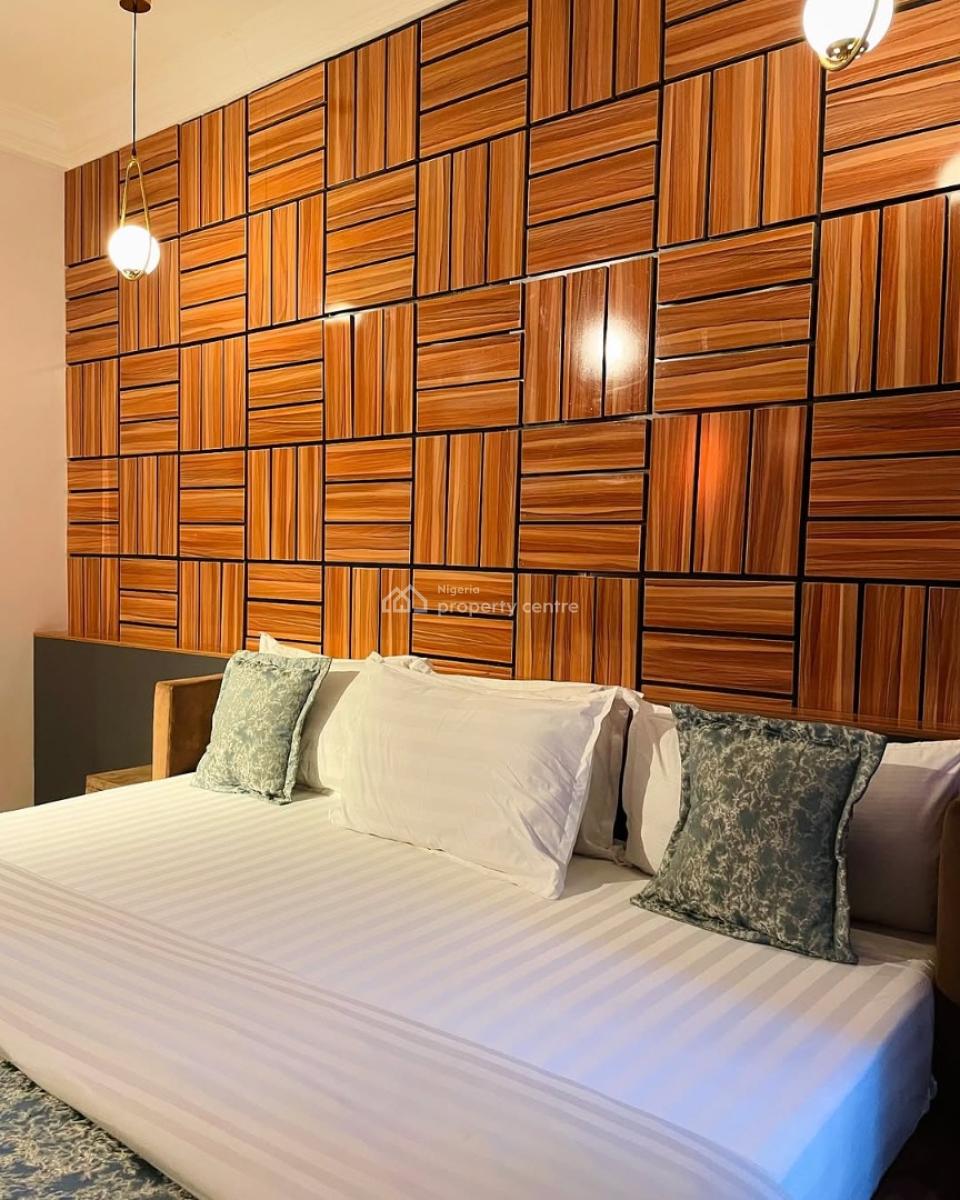 Bluhairv Residence Berlin Executive Suite 3 Bedroom Apartment, Bola Ajibola Crescent, Katampe Extension, Katampe, Abuja, Flat / Apartment Short Let