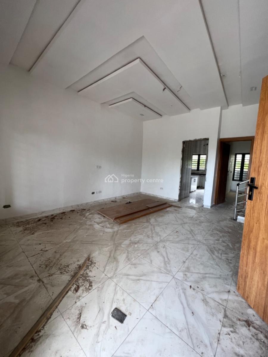 Luxury Built 4 Bedrooms Terrace Duplex, Lafiaji, Lekki, Lagos, Terraced Duplex for Sale