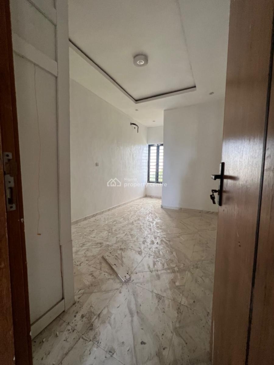 Luxury Built 4 Bedrooms Fully Detached Duplex, Lafiaji, Lekki, Lagos, Detached Duplex for Sale