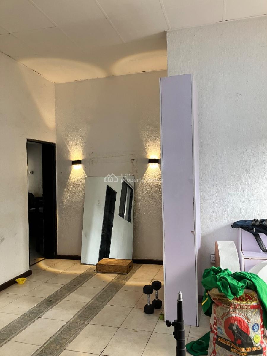 a Very Spacious 3 Bedroom Flat All Room Ensuite Upstairs, in Well Secured Estate Off Allen Ikeja, Allen, Ikeja, Lagos, Flat / Apartment for Rent