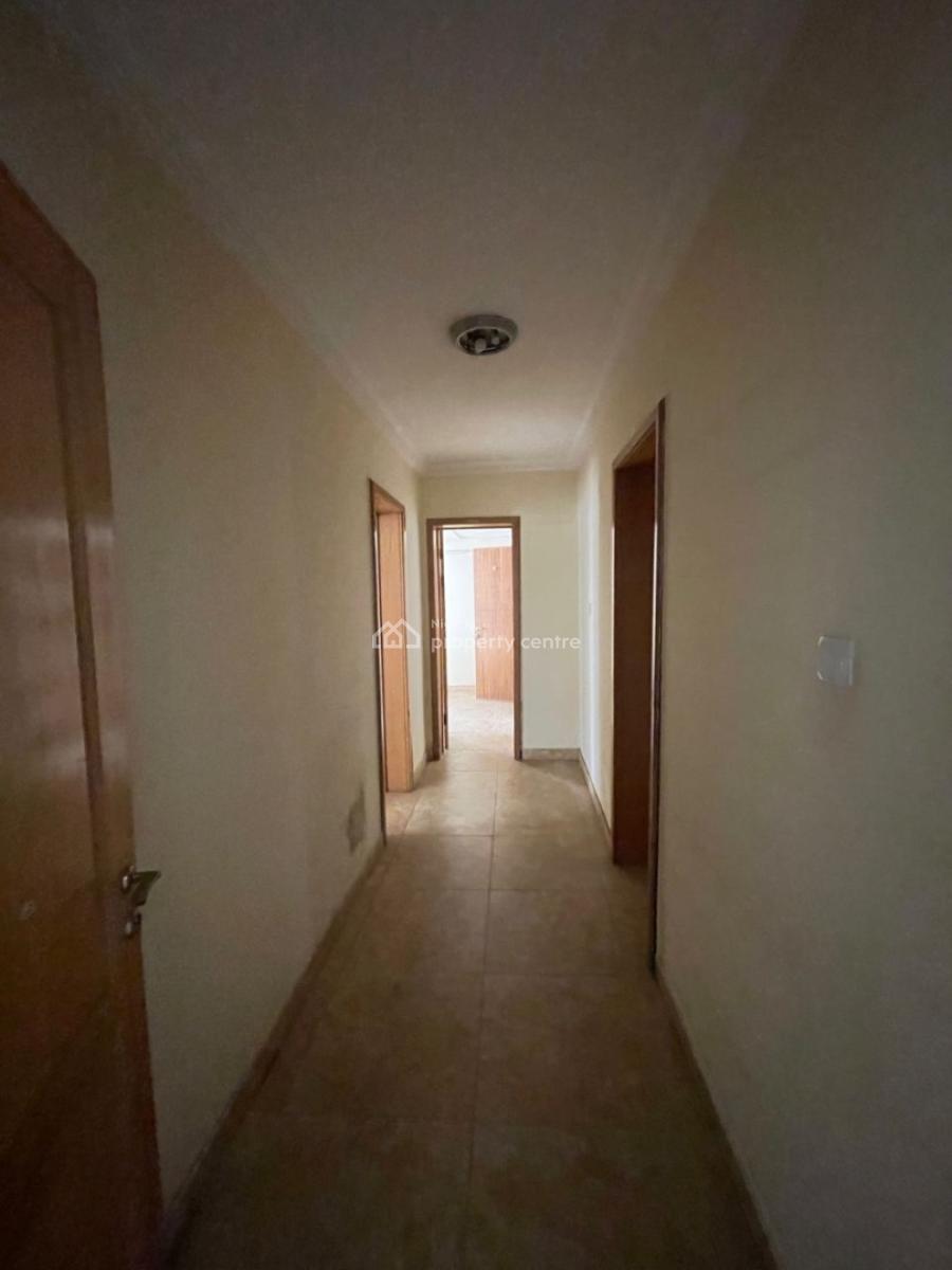 3bedroom Apartment, Lekki Phase 1, Lekki, Lagos, Flat / Apartment for Rent