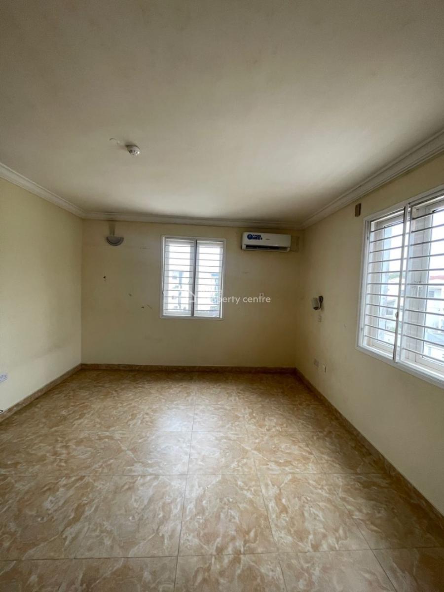 3bedroom Apartment, Lekki Phase 1, Lekki, Lagos, Flat / Apartment for Rent