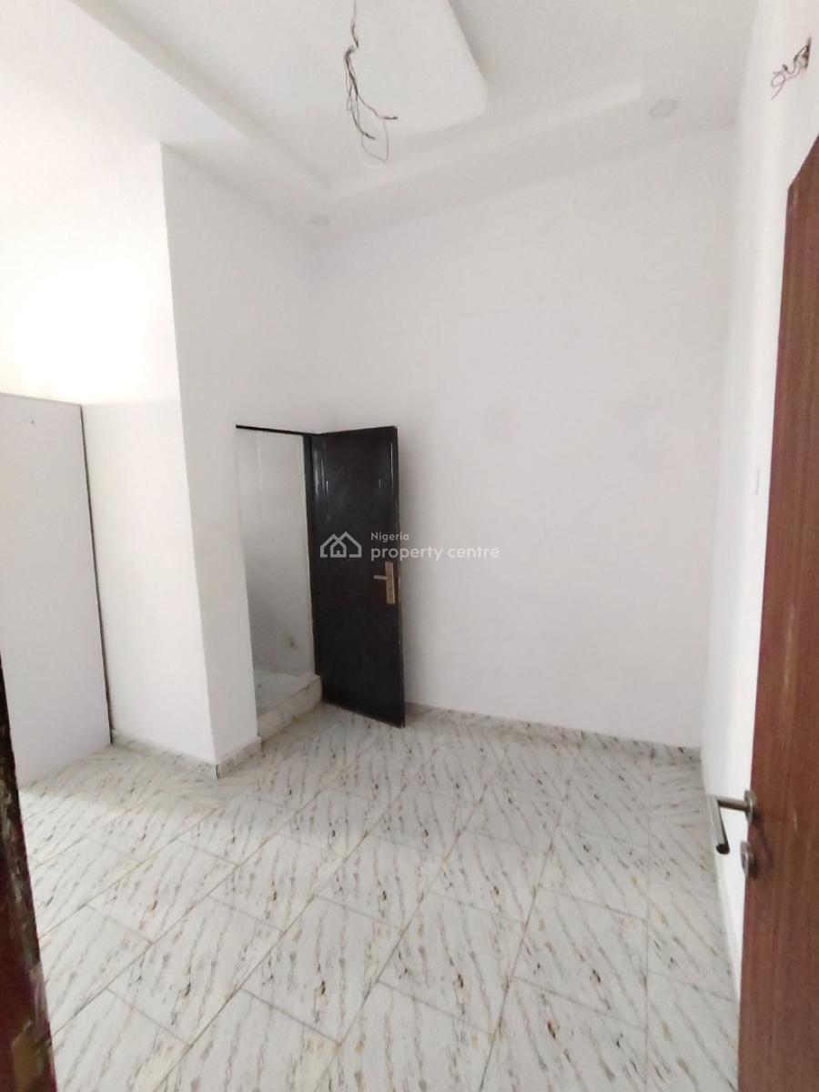 Sharp 2 Bedrooms Apartment, After Lbs, Ajah, Lagos, Flat / Apartment for Rent