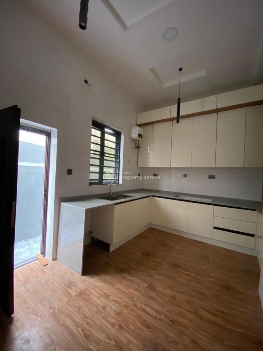 Luxury 5bedroom, Ologolo, Lekki, Lagos, Semi-detached Duplex for Sale