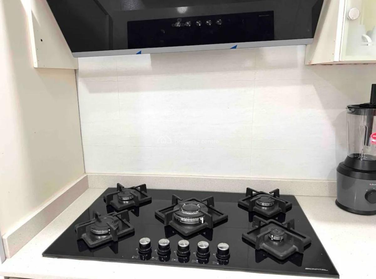 Beautiful 2 Bed Maisonette with Ps5, Snooker Board & Swimming Pool Av, Lekki Phase 1, Lekki, Lagos, Flat / Apartment Short Let