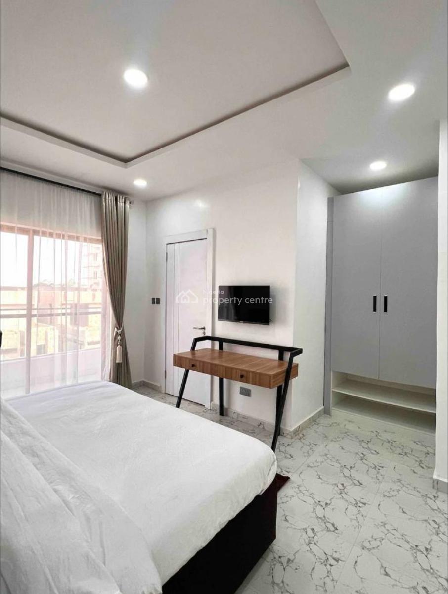Beautiful 2 Bed Maisonette with Ps5, Snooker Board & Swimming Pool Av, Lekki Phase 1, Lekki, Lagos, Flat / Apartment Short Let