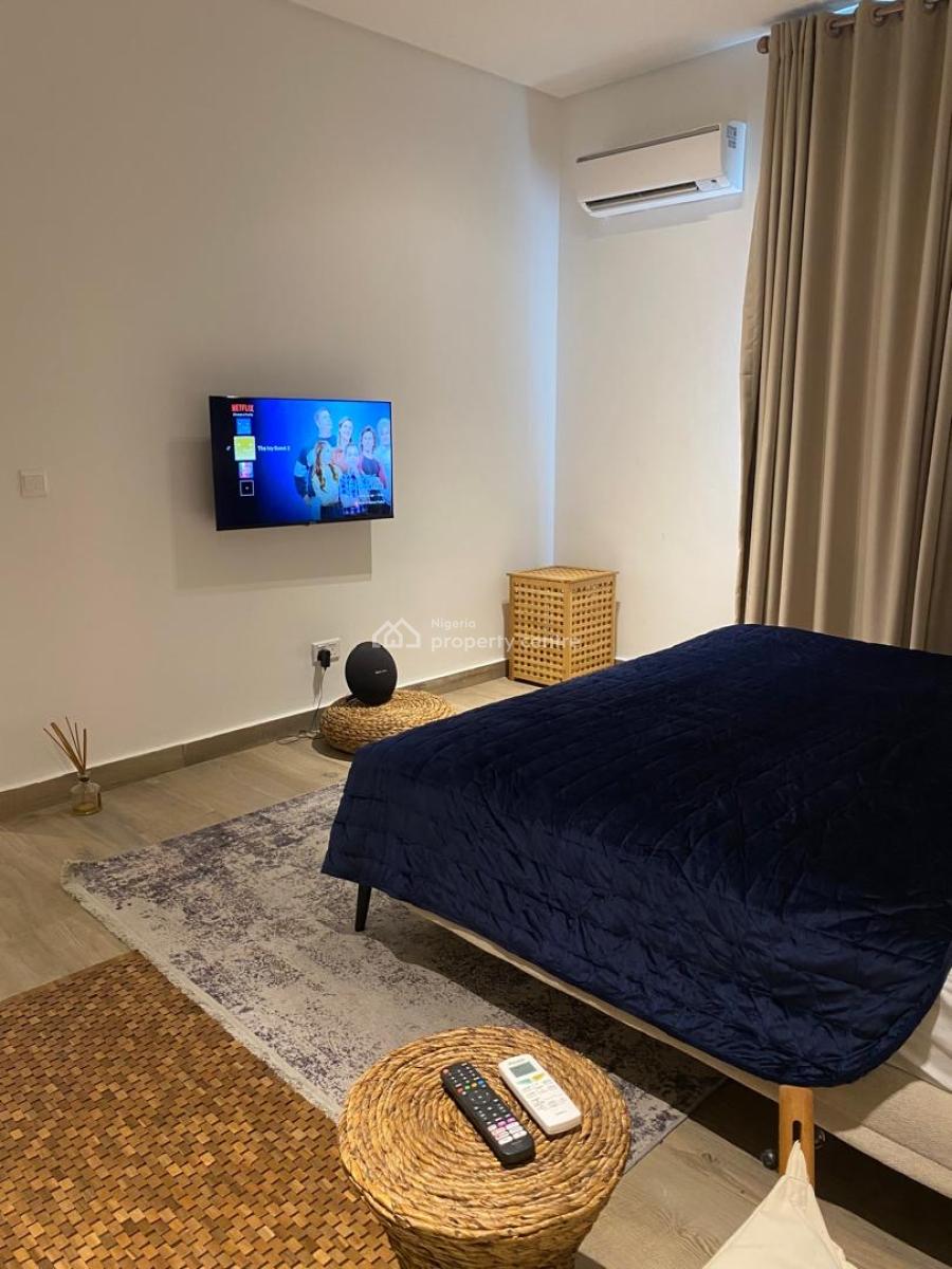 Beautiful 2bedroom Apartment with Ps5, Wine Bar, Gym and Swimming Pool, Lekki Phase 1, Lekki, Lagos, Flat / Apartment Short Let