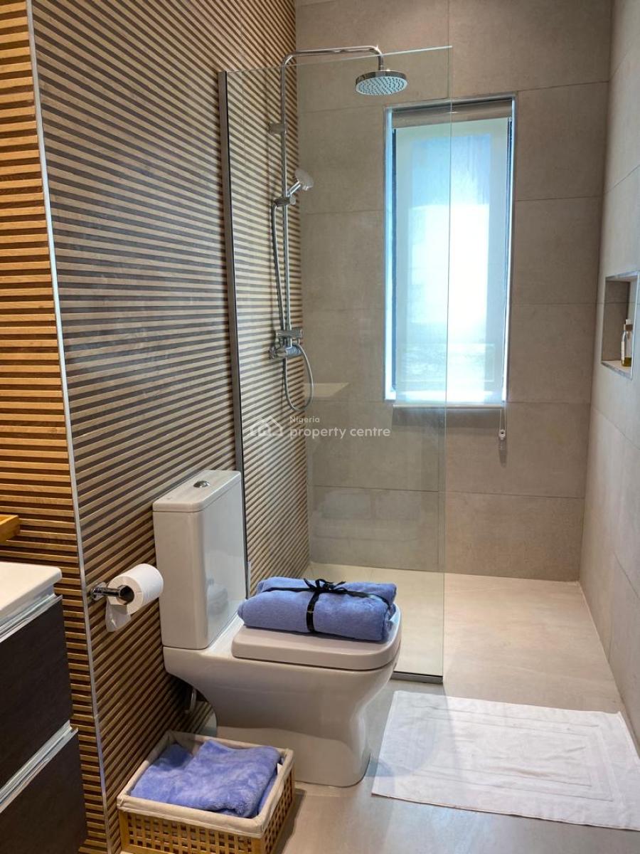 Beautiful 2bedroom Apartment with Ps5, Wine Bar, Gym and Swimming Pool, Lekki Phase 1, Lekki, Lagos, Flat / Apartment Short Let