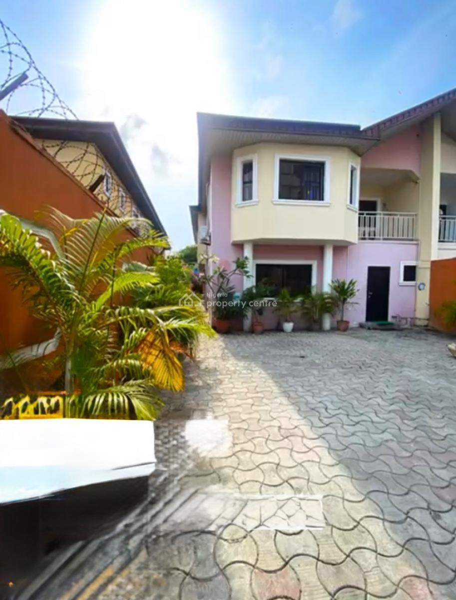 Furnished 4 Bedrooms Semi Detached Duplex + 2 Bq, Lekki Phase 1, Lekki, Lagos, Semi-detached Duplex for Rent