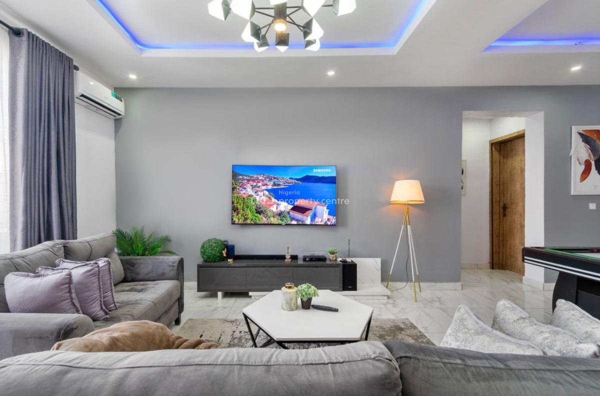 Luxury Two Bedroom in with Snooker Table, Chevron, Lekki, Lagos, Flat / Apartment Short Let