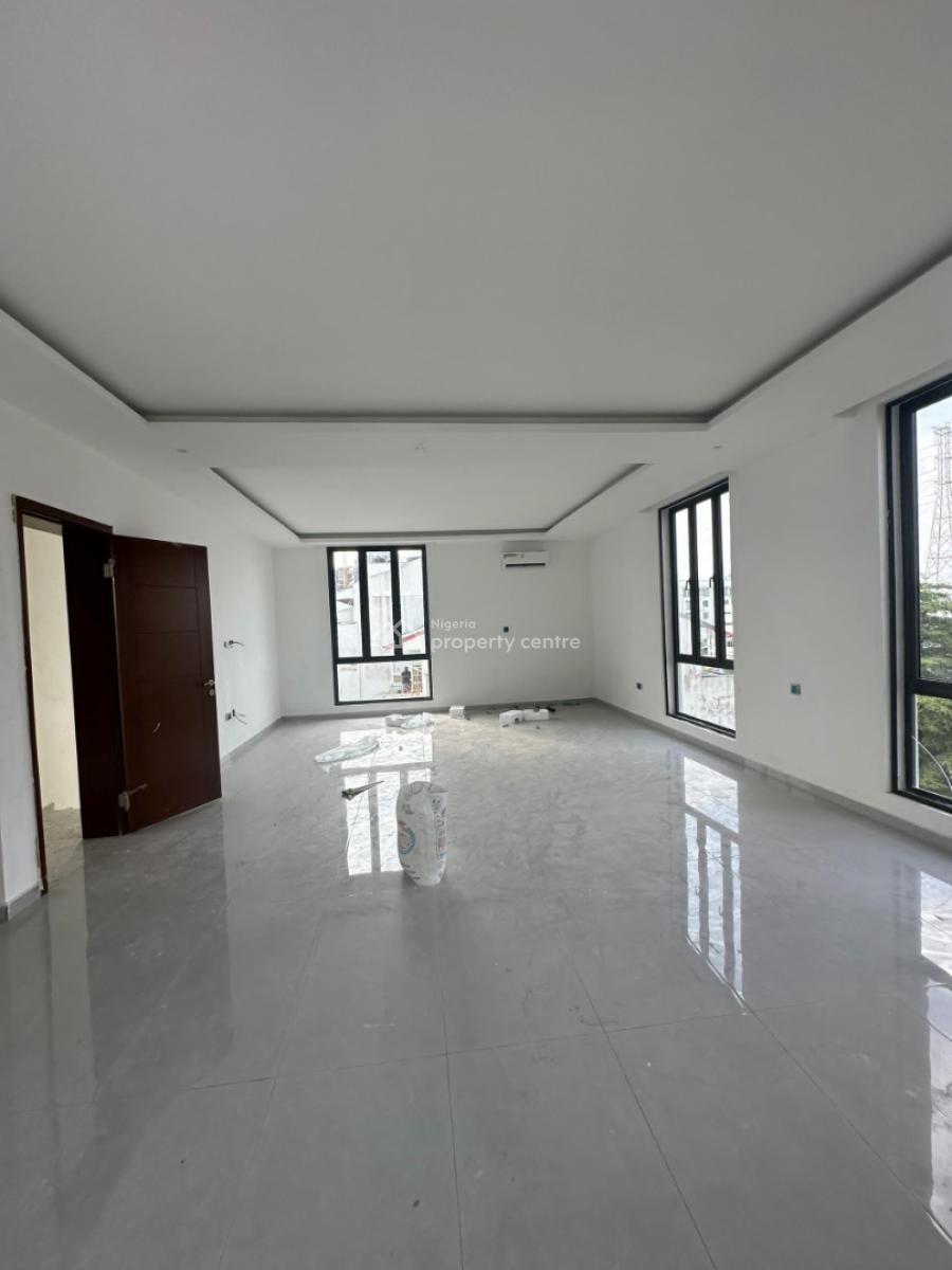 an Exceptional Modern Designed 5 Bedroom Detached House with Pool & 2b, Banana Island, Ikoyi, Lagos, Detached Duplex for Sale