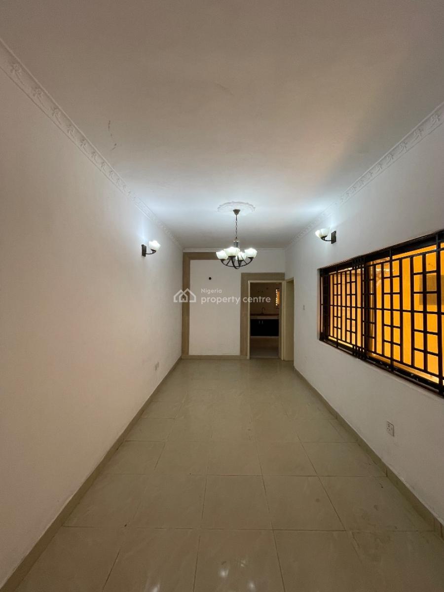 3bedroom Apartment, Lekki Phase 1, Lekki, Lagos, Flat / Apartment for Rent