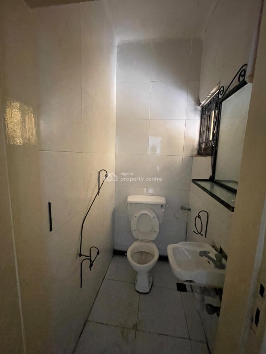 3bedroom Apartment, Lekki Phase 1, Lekki, Lagos, Flat / Apartment for Rent
