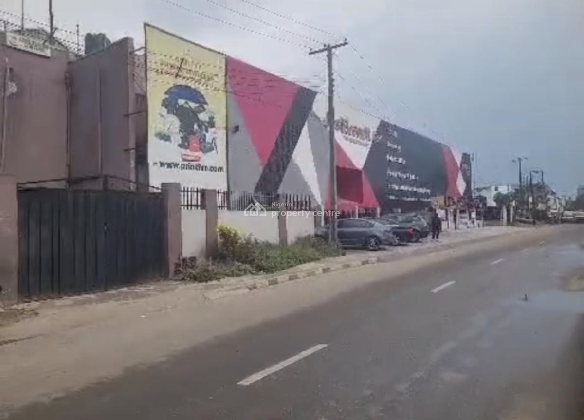 a Commercial Building Comprises of Many Office Spaces, Along Ikorodu Road By Palmgrove Lagos, Ikorodu, Lagos, Office Space for Sale