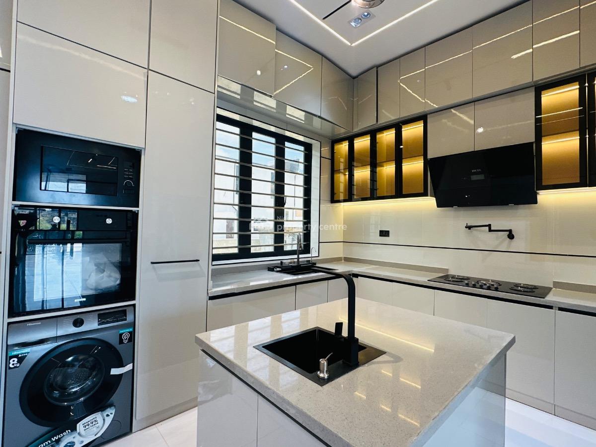 Luxurious 5bedroom Detached Duplex with Swimming Pool, Chevron, Lekki, Lagos, Detached Duplex for Sale