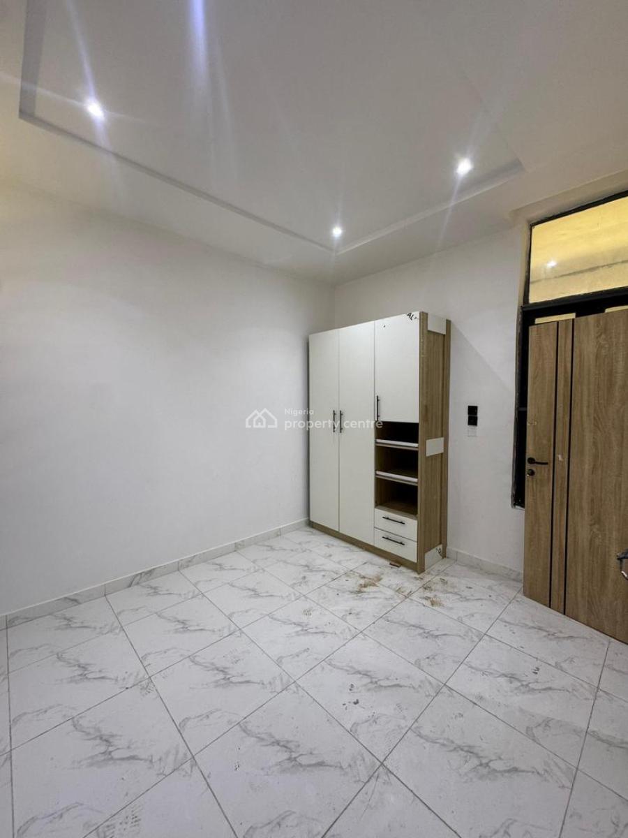 Luxury 4bedroom Terrace Duplex with Excellent Facility, Lekki Road, Ologolo, Lekki, Lagos, Terraced Duplex for Sale