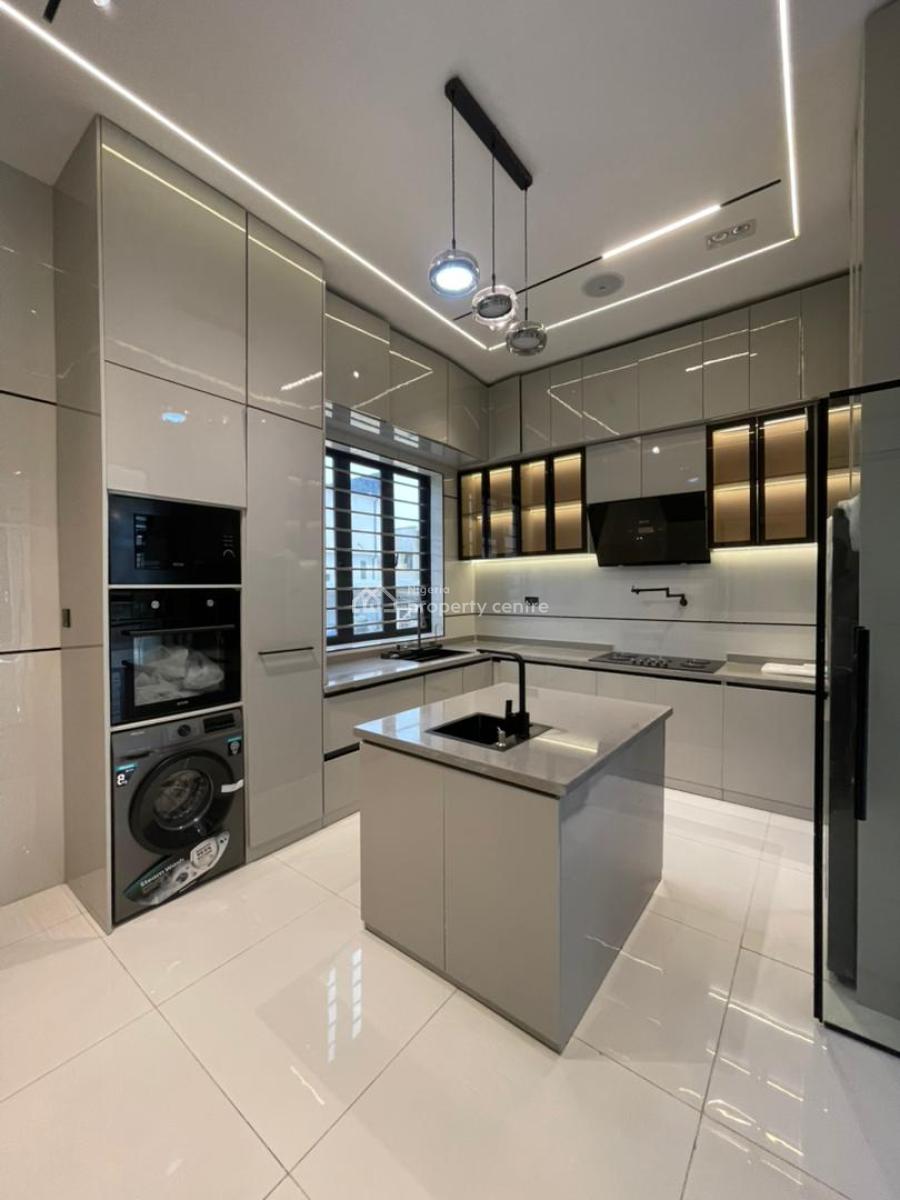 Luxury 5 Bedroom Fully Detached Duplex with Bq & Swimming Pool, Luxury 5 Bedroom Detached Duplex with Bq & Swimming Pool in Chevron, Lekki, Lagos, Detached Duplex for Sale