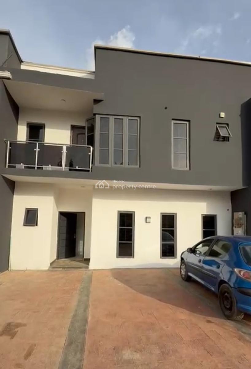 3bedroom Terrace Duplex with Attached Bq, in an Estate, Dakwo, Abuja, Terraced Duplex for Rent