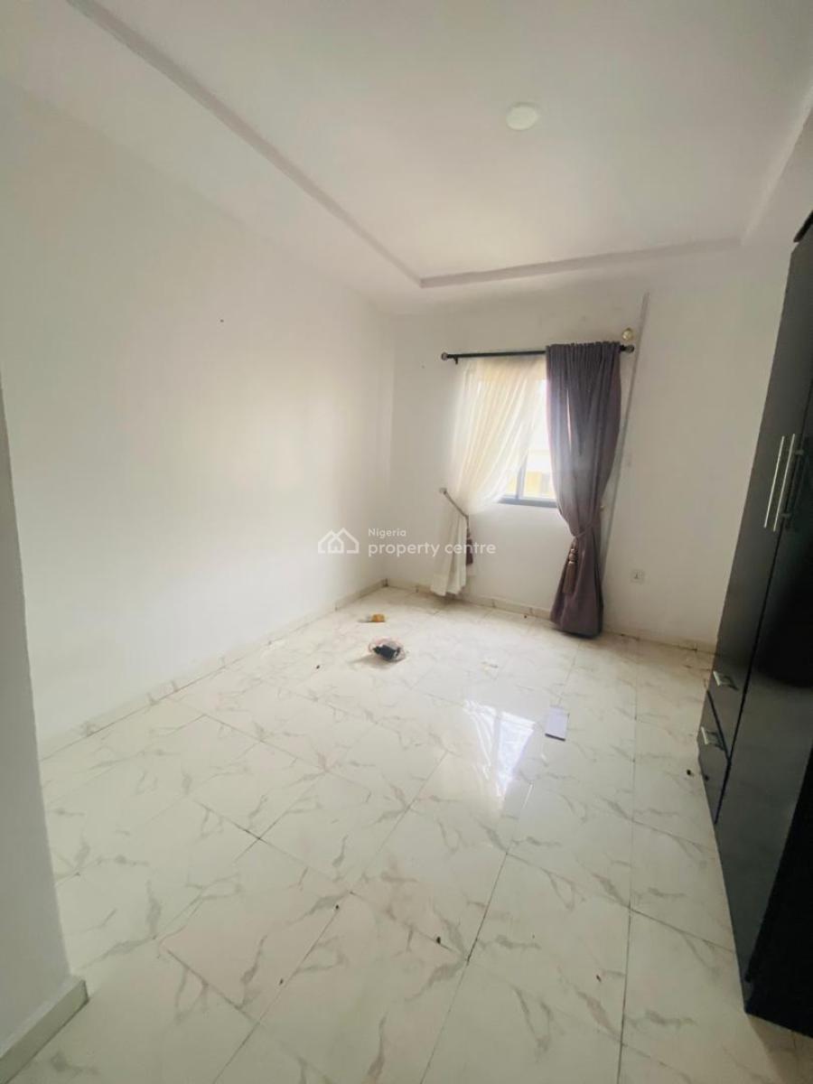 Massive 2 Bedroom Maisonette with Open Plan Kitchen, in an Estate, Osapa, Lekki, Lagos, Terraced Duplex for Rent
