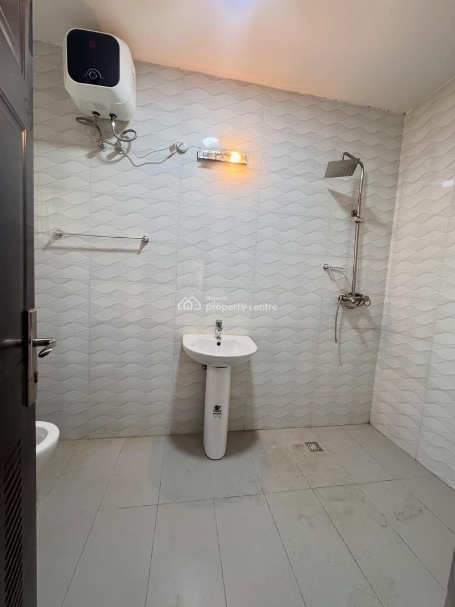 3 Bedroom Apartment with Bq, Guzape Abuja, Guzape District, Abuja, Flat / Apartment for Rent