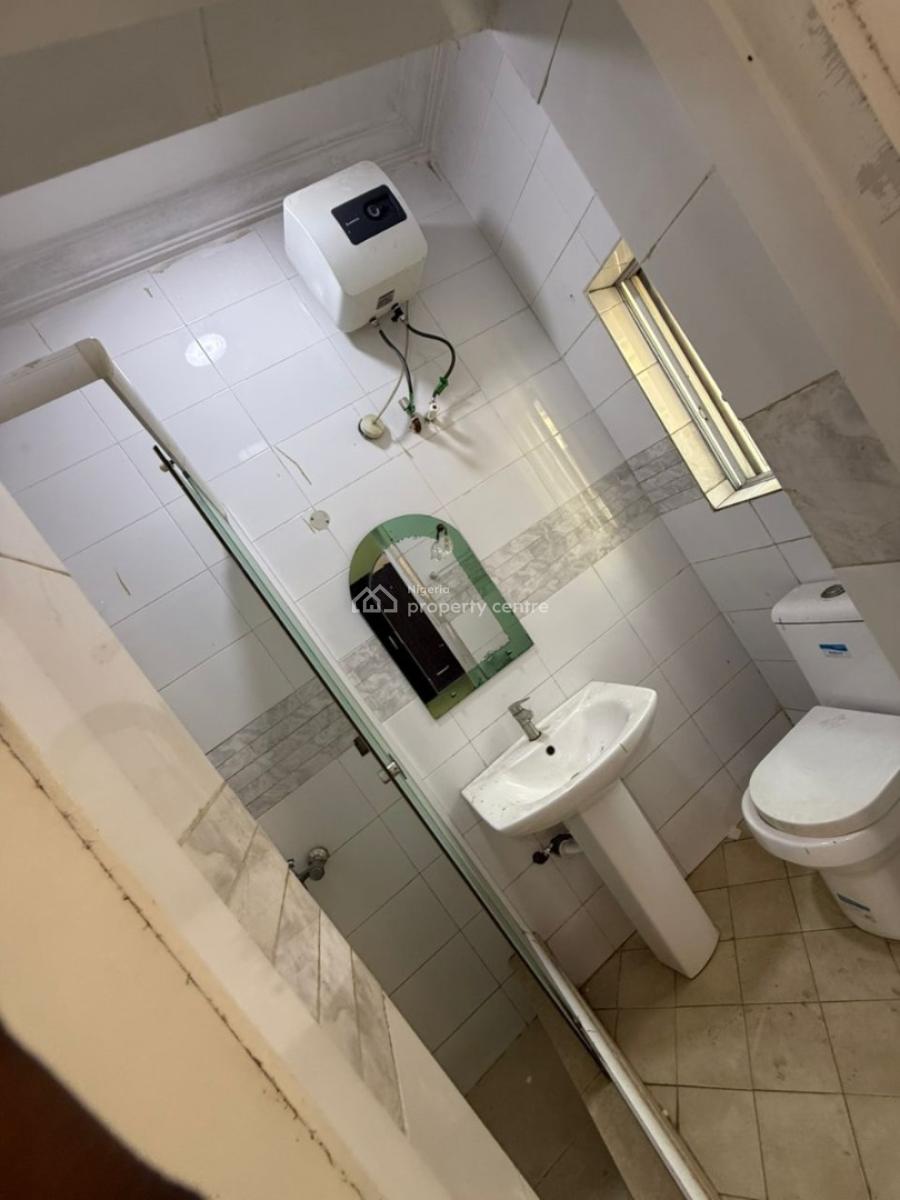 Spacious 4 Bedroom Terrace House in a Serene Environment, Osapa London, Lekki, Lagos, Terraced Duplex for Rent