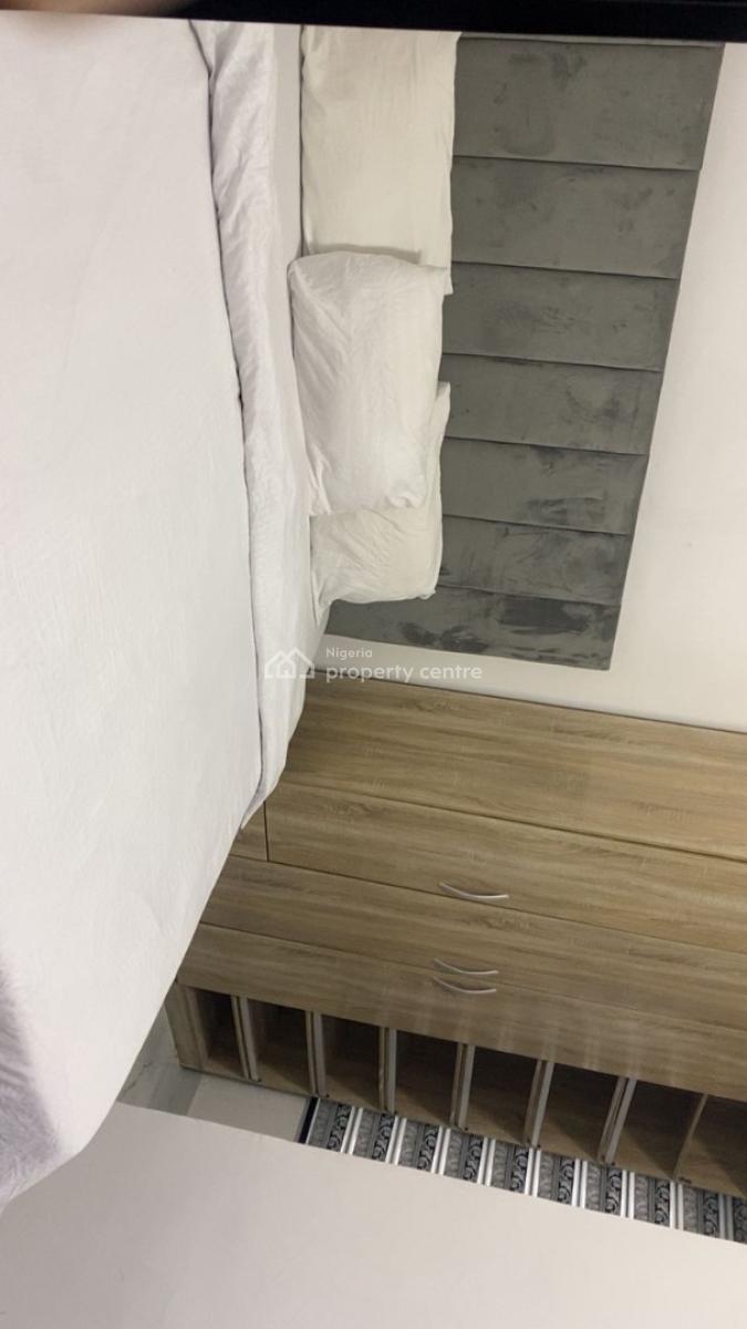 High Standard 4 Bedroom Apartment, Ajah, Lagos, Flat / Apartment Short Let