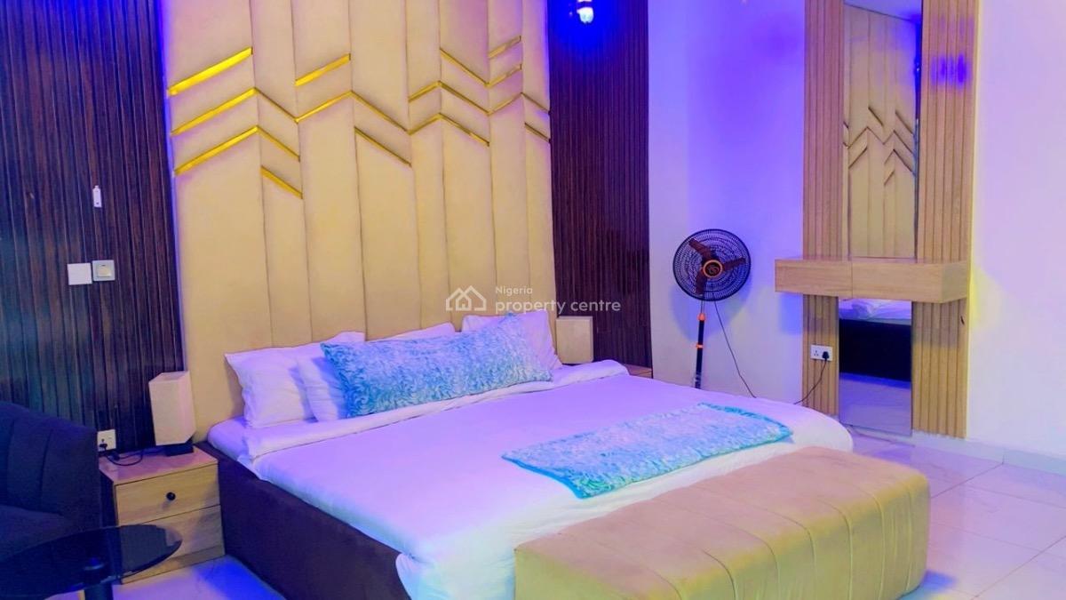 High Standard 4 Bedroom Apartment, Ajah, Lagos, Flat / Apartment Short Let