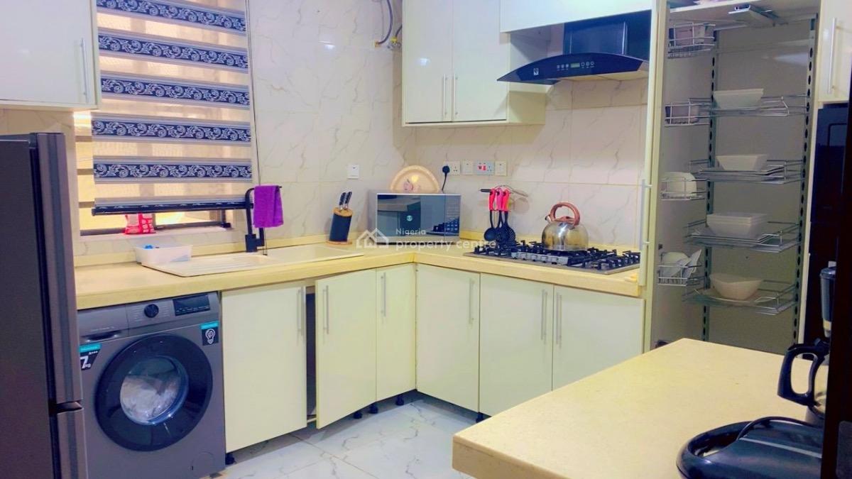 High Standard 4 Bedroom Apartment, Ajah, Lagos, Flat / Apartment Short Let