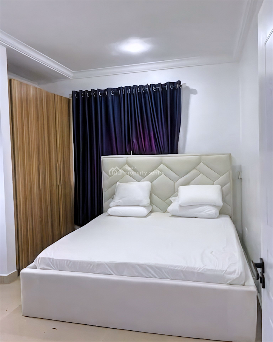 Furnished 3 Bedroom Apartment with Solar Inverter in an Estate, Peter Odili Road, Golf Estate, Trans Amadi, Port Harcourt, Rivers, Flat / Apartment for Rent