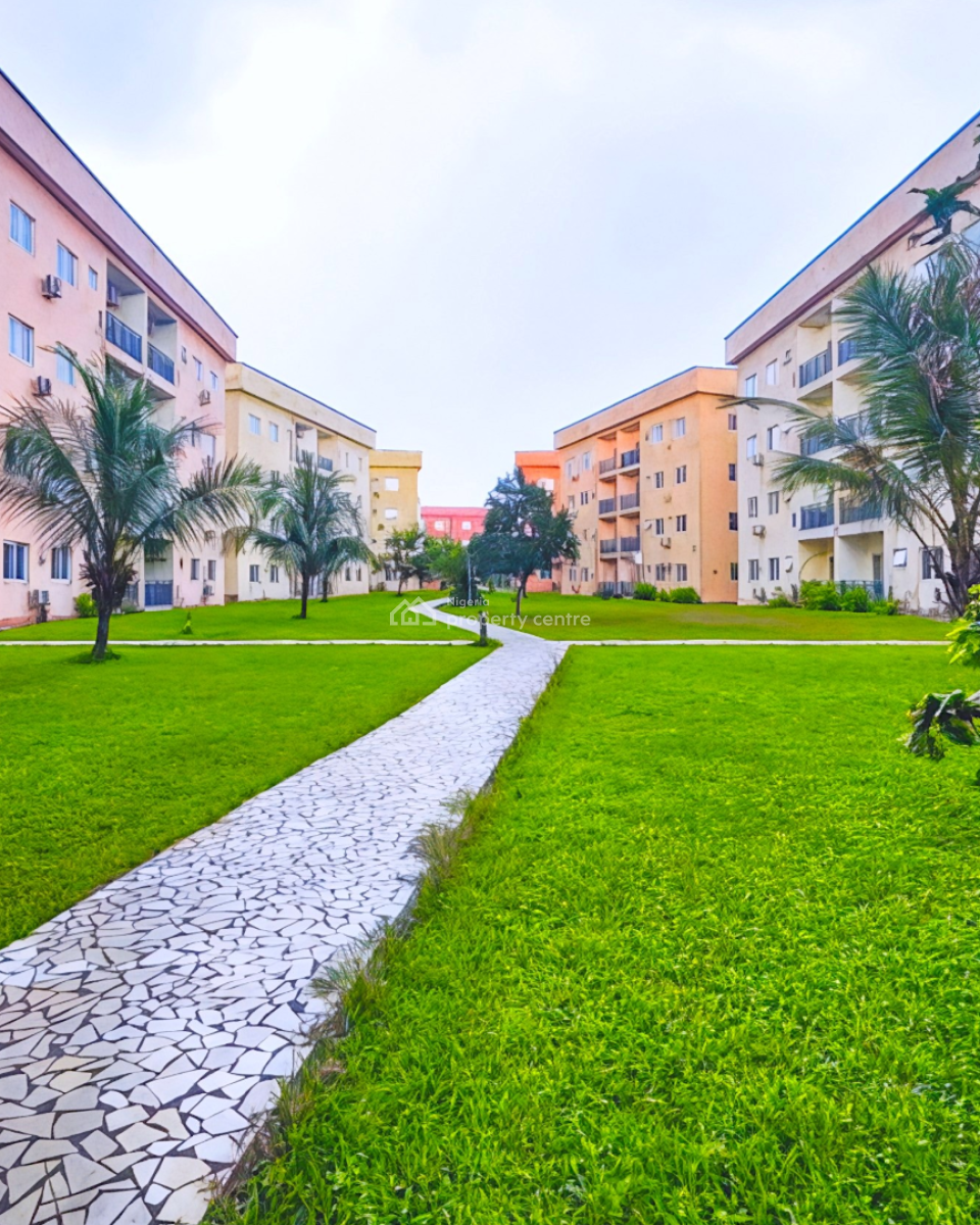 Furnished 3 Bedroom Apartment with Solar Inverter in an Estate, Peter Odili Road, Golf Estate, Trans Amadi, Port Harcourt, Rivers, Flat / Apartment for Rent