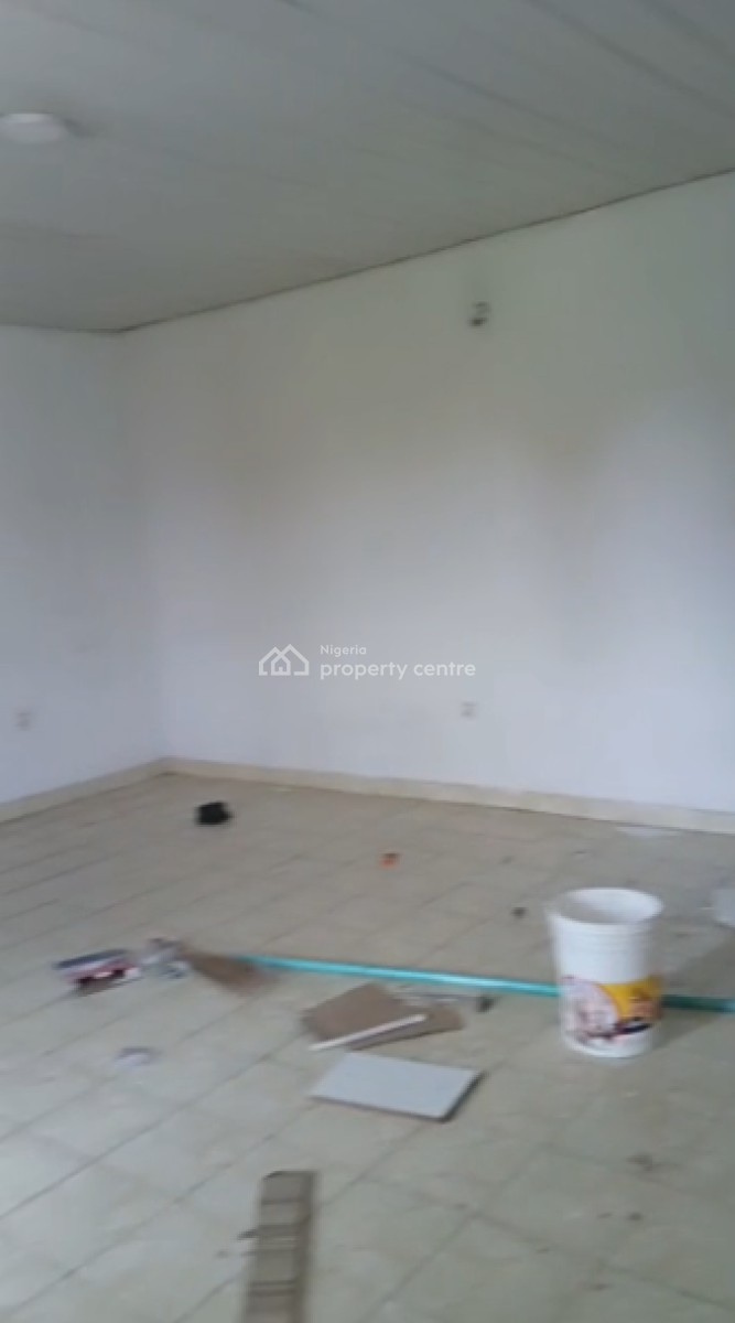 Massive Studio Apartment Upstairs, Lekki Scheme 2 Estate, Abraham Adesanya, Lekki Phase 2, Lekki, Lagos, Self Contain (single Rooms) for Rent