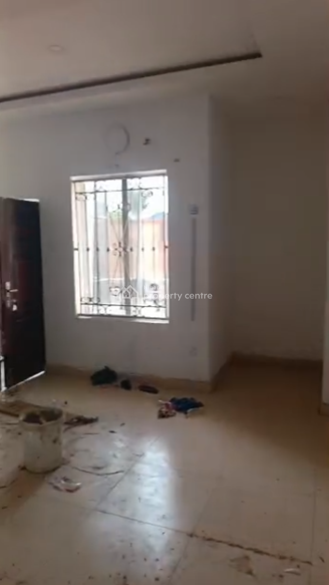 Spacious Mini Flat, Lekki Scheme 2 Estate, Abraham Adesanya, Lekki Phase 2, Lekki, Lagos, Mini Flat (room and Parlour) for Rent