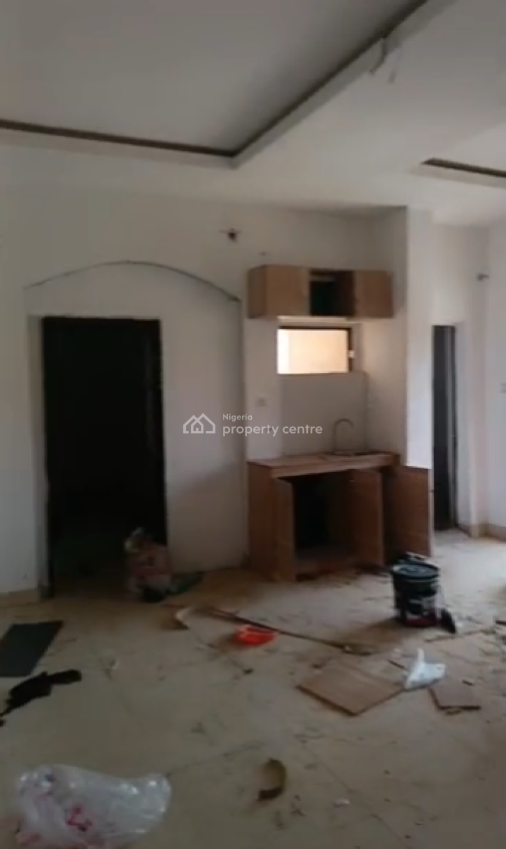 Spacious Mini Flat, Lekki Scheme 2 Estate, Abraham Adesanya, Lekki Phase 2, Lekki, Lagos, Mini Flat (room and Parlour) for Rent