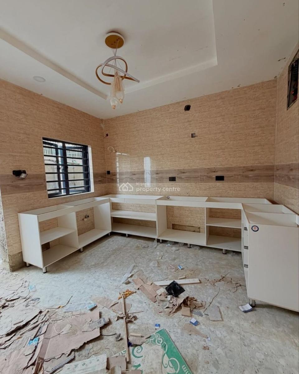 Exquisite 4 Bedroom Semi Detached Duplex with Bq in Serene Environment, Ilupeju, Lagos, Semi-detached Duplex for Sale
