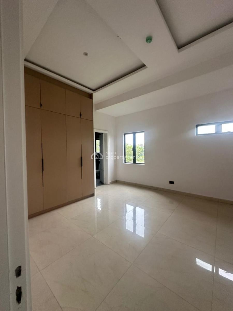 Standard  Newly Build 3-bedroom Flat with Bq at  Victoria Island, Victoria Island (vi), Lagos, House for Rent