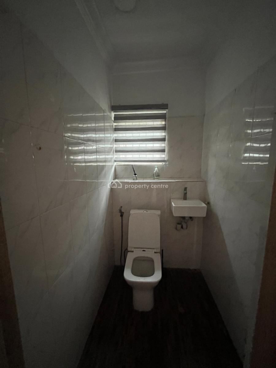 Spacious Commercial Shop Space, Lekki Phase 1, Lekki, Lagos, Shop for Rent