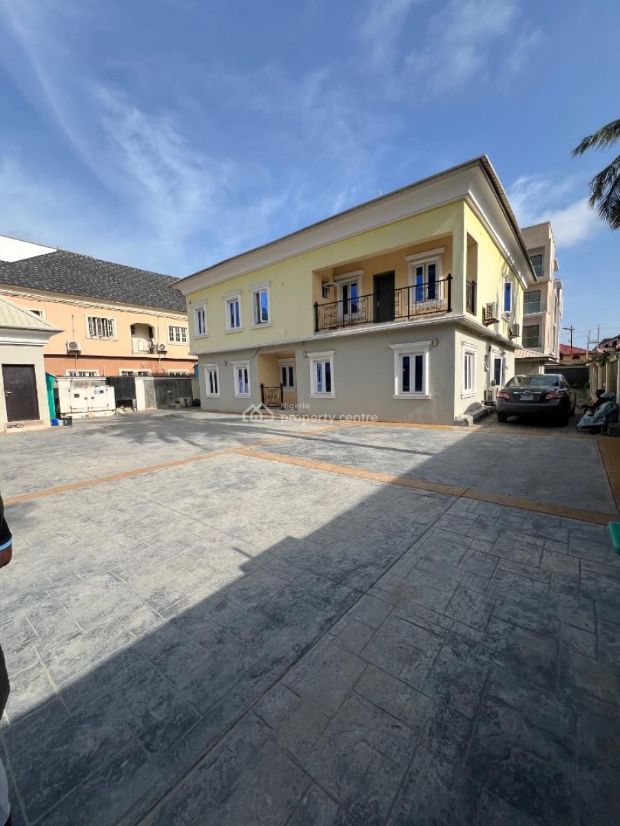 Standard and Spacious Room & Palour, with Fitted Kitchen & Xtra Spaces, Ologolo, Lekki, Lagos, Mini Flat (room and Parlour) for Rent