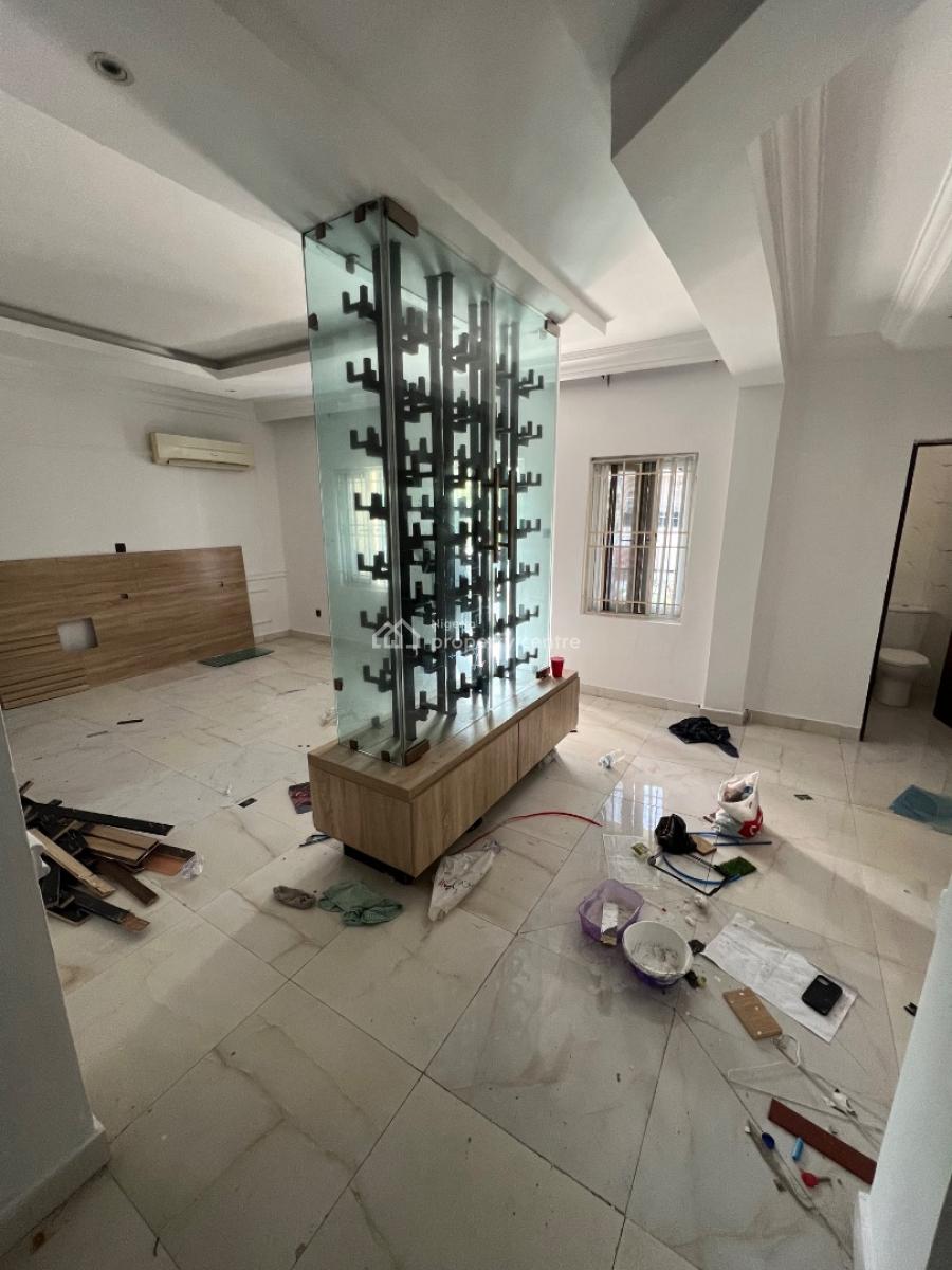 Standard and Spacious Room & Palour, with Fitted Kitchen & Xtra Spaces, Ologolo, Lekki, Lagos, Mini Flat (room and Parlour) for Rent