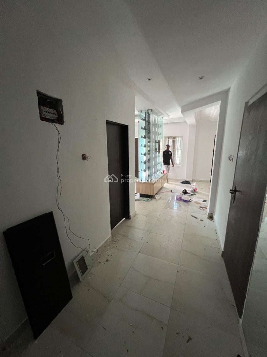 Standard and Spacious Room & Palour, with Fitted Kitchen & Xtra Spaces, Ologolo, Lekki, Lagos, Mini Flat (room and Parlour) for Rent