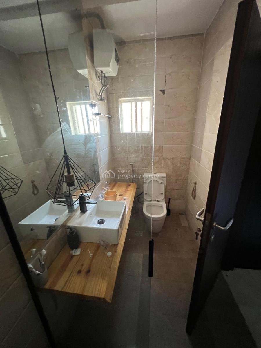 Standard and Spacious Room & Palour, with Fitted Kitchen & Xtra Spaces, Ologolo, Lekki, Lagos, Mini Flat (room and Parlour) for Rent