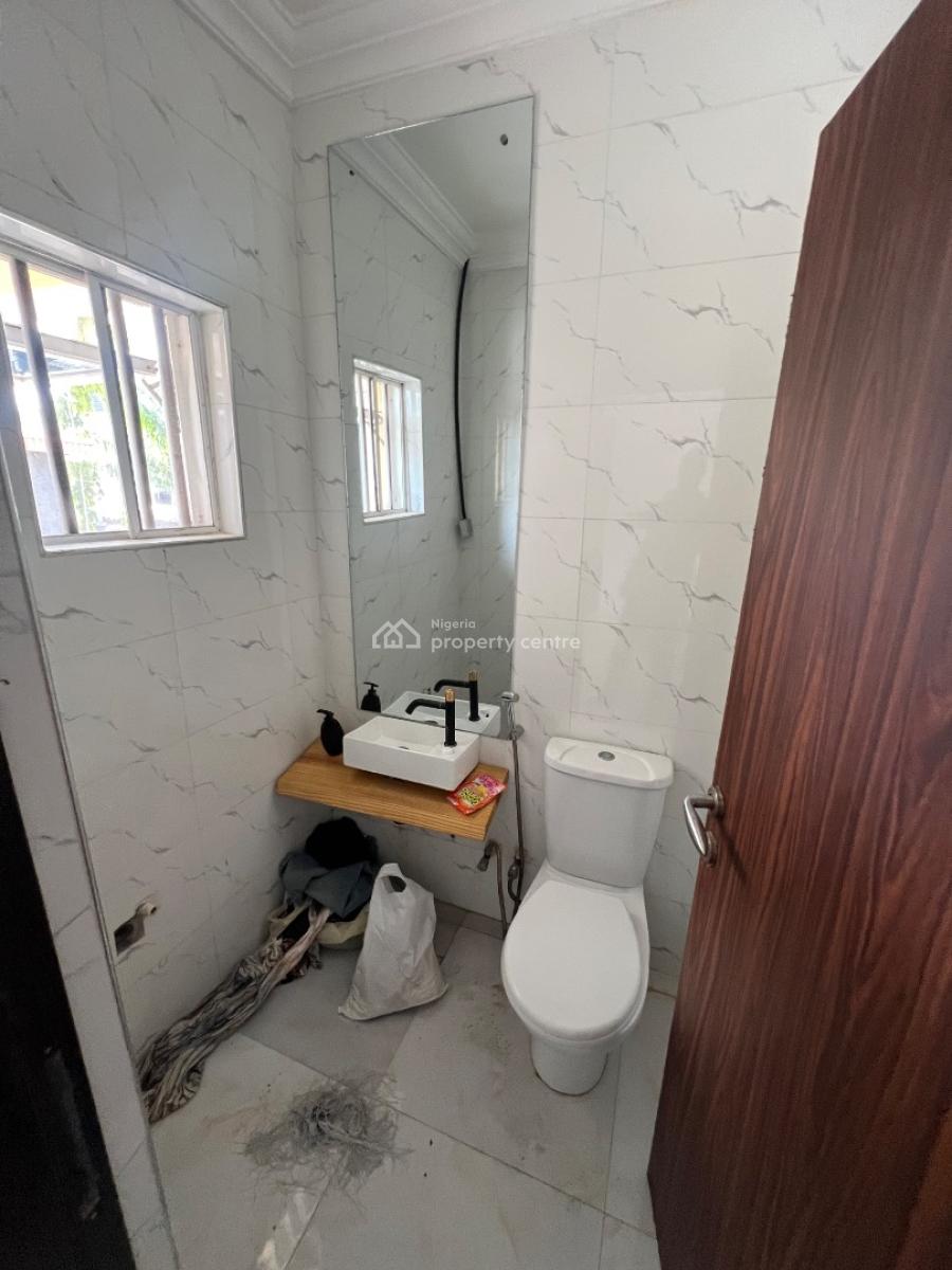 Standard and Spacious Room & Palour, with Fitted Kitchen & Xtra Spaces, Ologolo, Lekki, Lagos, Mini Flat (room and Parlour) for Rent