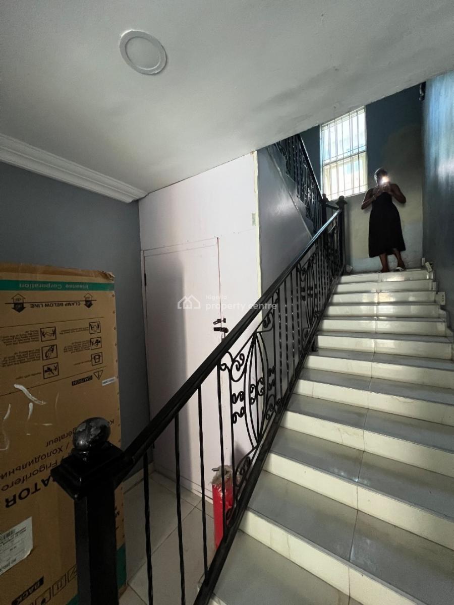 Standard and Spacious Room & Palour, with Fitted Kitchen & Xtra Spaces, Ologolo, Lekki, Lagos, Mini Flat (room and Parlour) for Rent