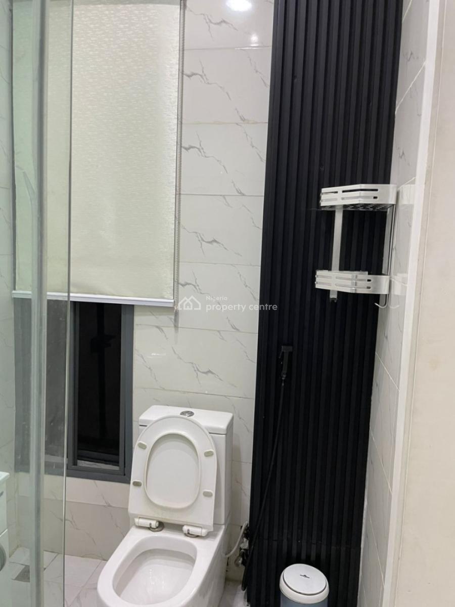 Well Maintained and Standard Fully Furnished 3bedroom Flat, Ikate Lekki, Lekki, Lagos, Flat / Apartment for Sale